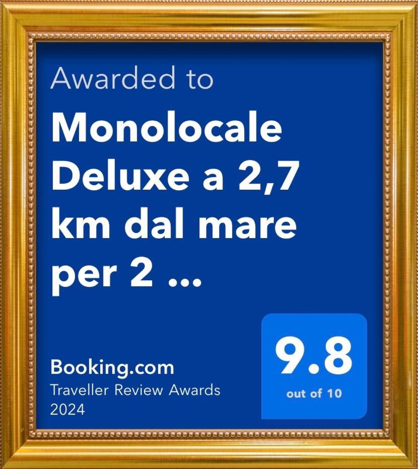 Monolocale Deluxe A 2,7 Km Dal Mare Per 2 Persone Apartment Siderno Luaran gambar